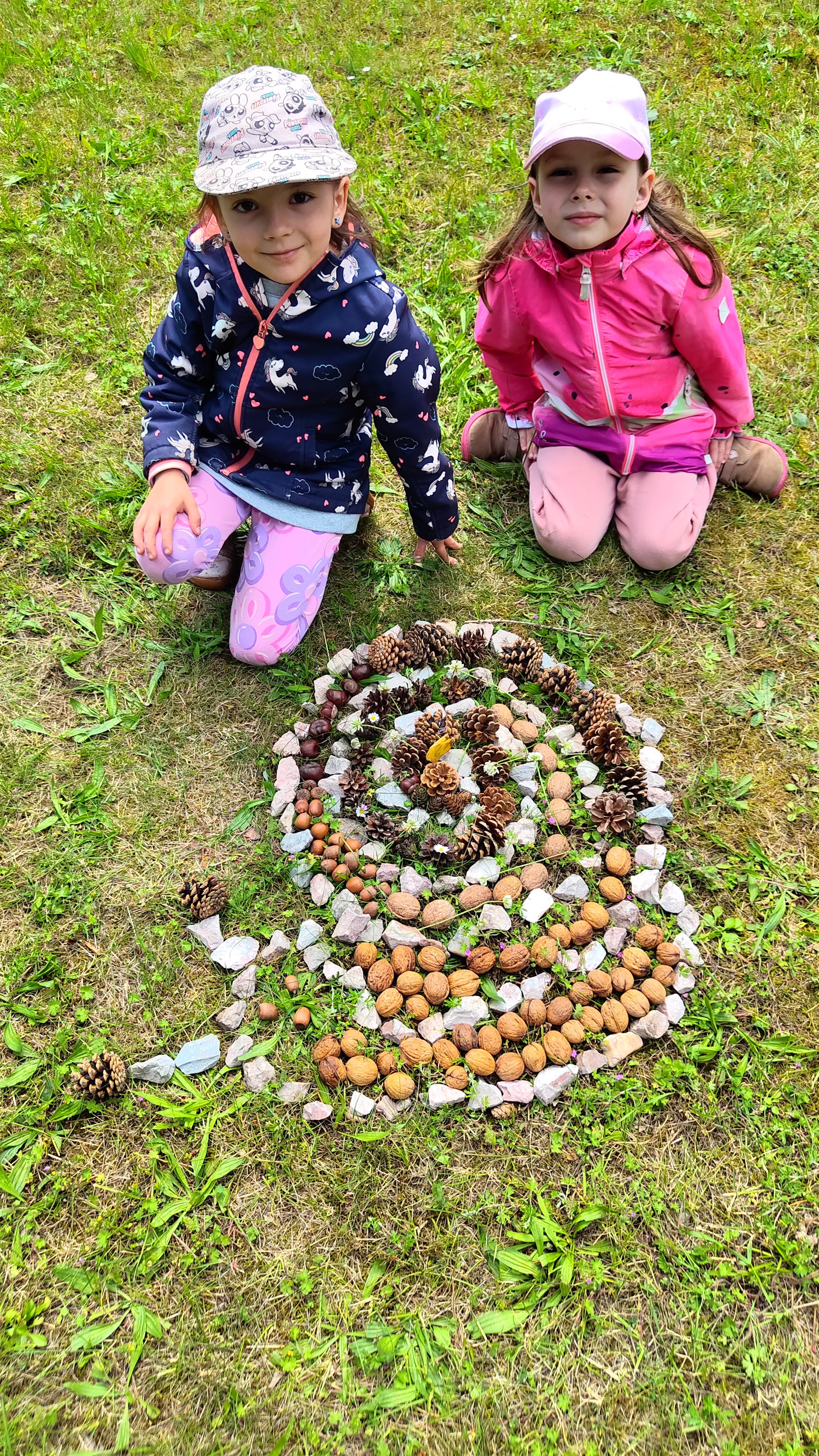 Land art s přírodními materiály